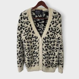 POL Leopard Print Fuzzy Cardigan Sweater Cream Black Sz Med Cozy Animals Mobwife